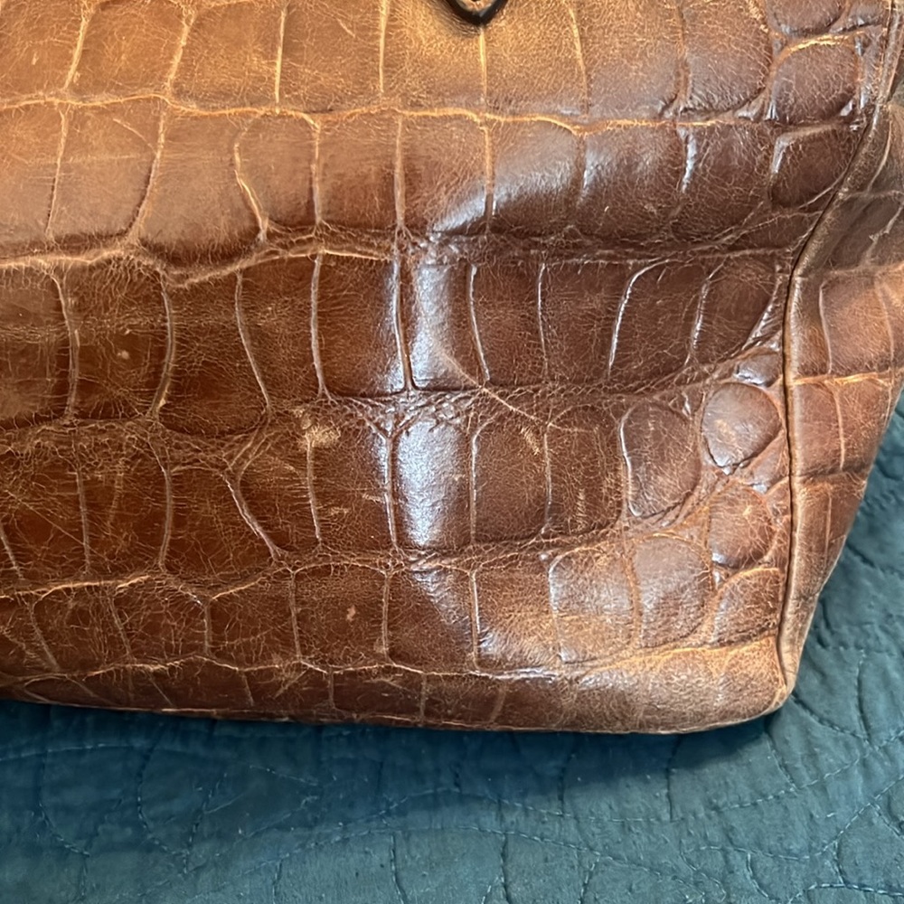 Fossil Felicity Brown Crocodile Tote - Picture 8 of 14